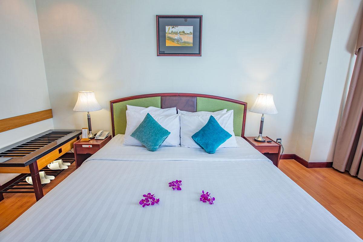 Yasaka Saigon Nha Trang Hotel & Spa Экстерьер фото