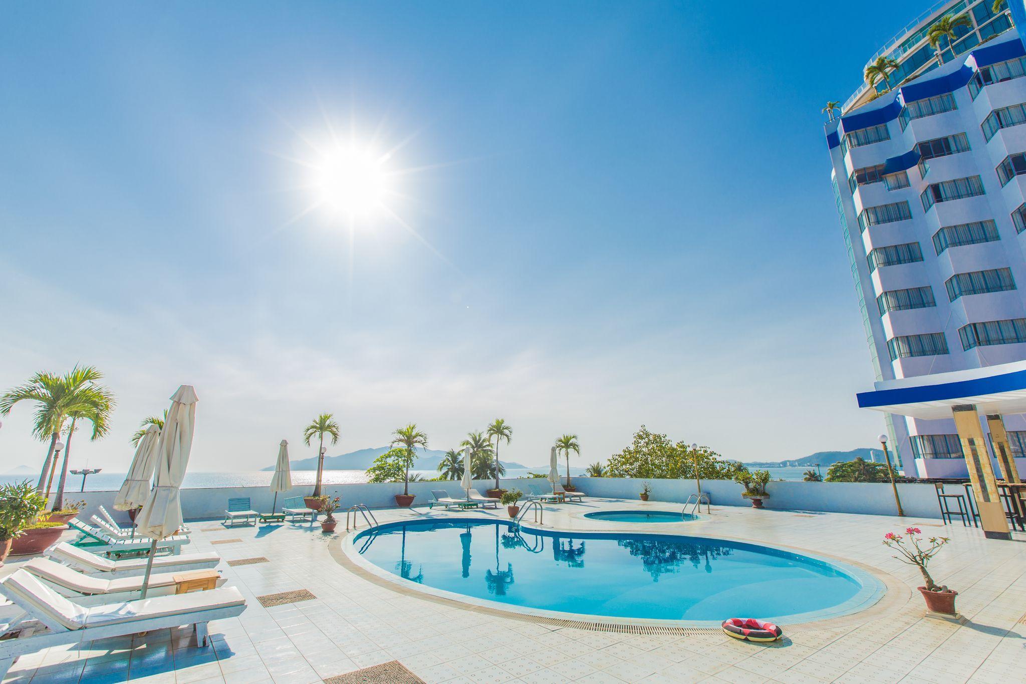 Yasaka Saigon Nha Trang Hotel & Spa Экстерьер фото