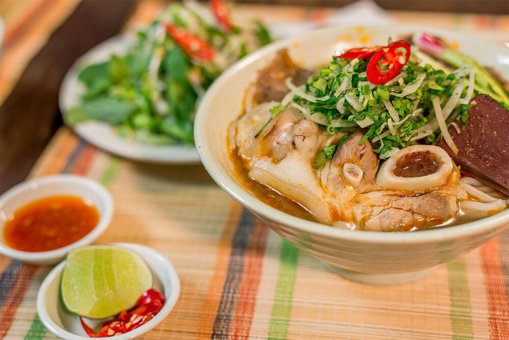 Yasaka Saigon Nha Trang Hotel & Spa Экстерьер фото