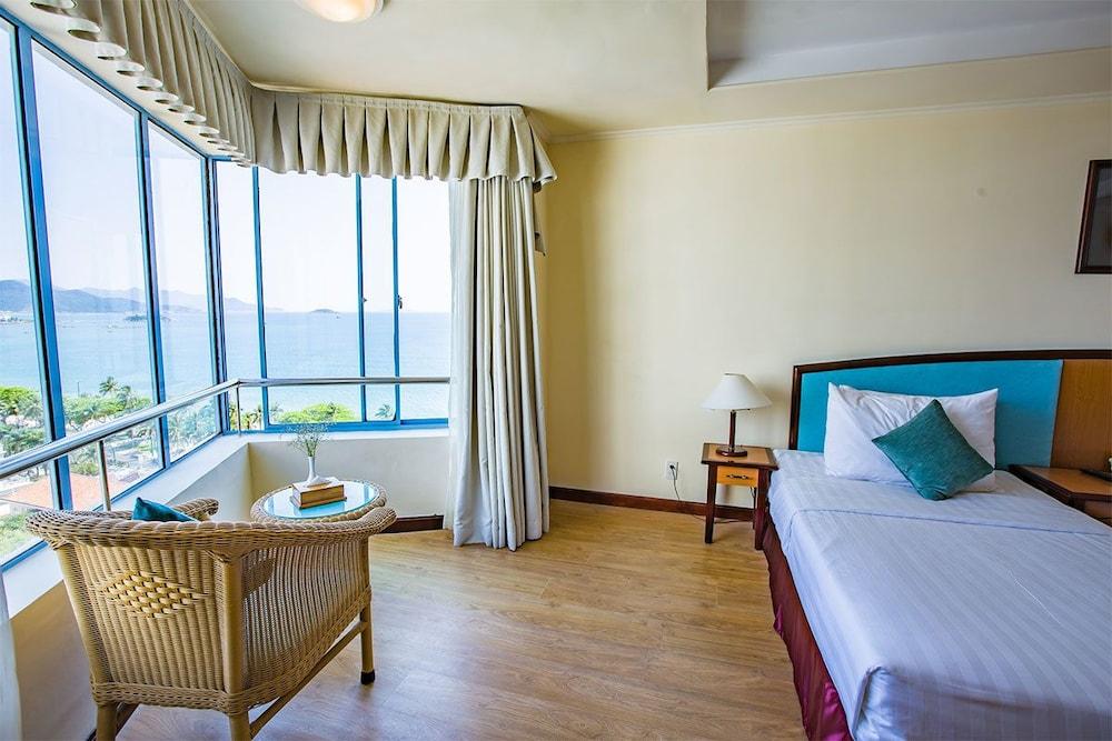 Yasaka Saigon Nha Trang Hotel & Spa Экстерьер фото