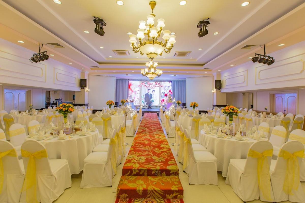 Yasaka Saigon Nha Trang Hotel & Spa Экстерьер фото